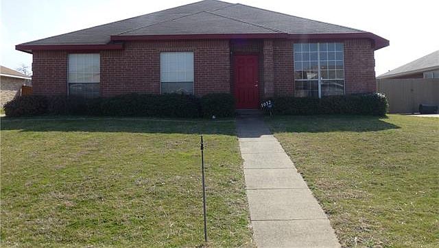 1st image of 1032 Hollaway Cir