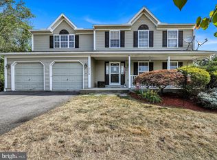 6 Lowland Cv, Pine Grove, PA 17963