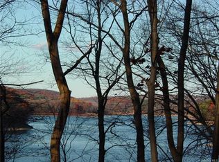 90 Reservoir Rd, Brewster, NY 10509