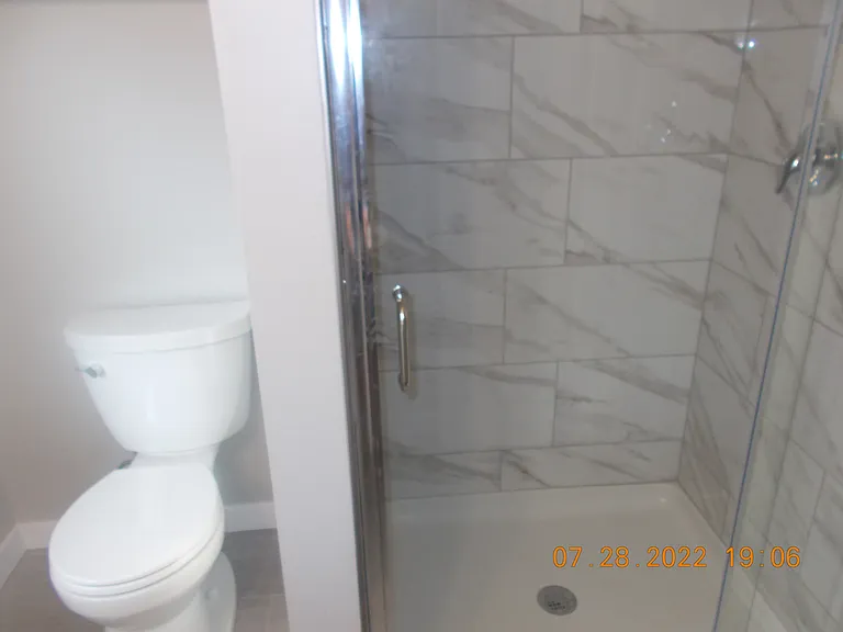 204 E 1st St #204 — Photo 26