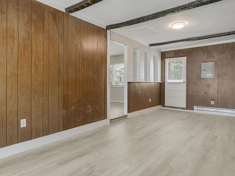1333 Southlea Dr — Photo 17