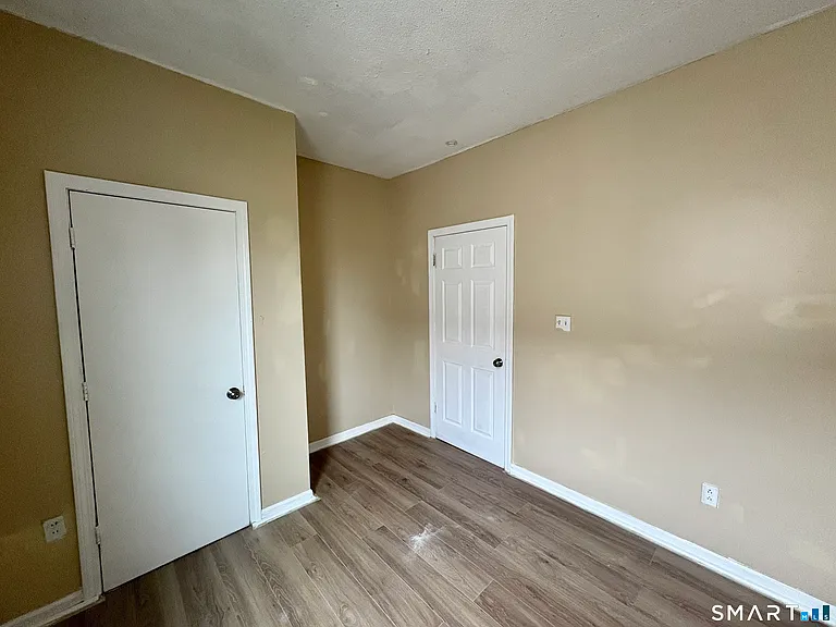 202 Bellevue St #A — Photo 9