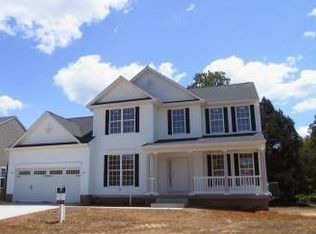 10067 Manning Dr, King George, VA 22485