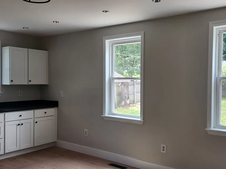87 Main St #87 — Photo 2