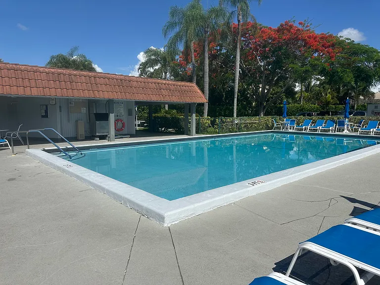 8960 S Hollybrook Blvd #301 — Photo 12