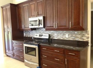 1710 NW 21st Ct, Delray Beach, FL 33445
