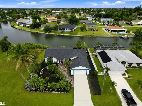 28 NE 19th Ct, Cape Coral, FL 33909