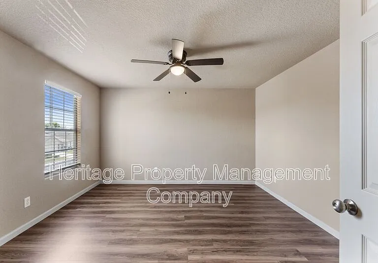 5819 Providence Oak — Photo 28