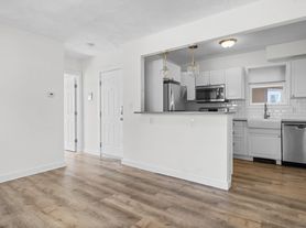 300 Marginal St