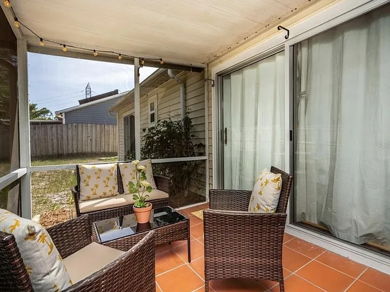 2828 Wesleyan Dr — Photo 22