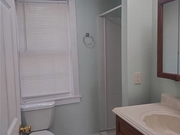5th image of 61 West St