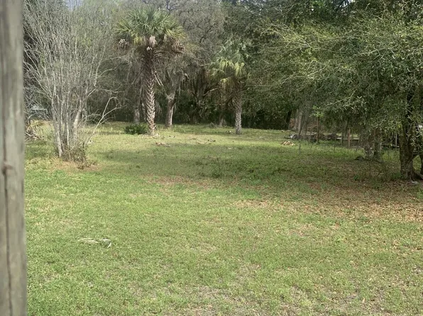 549 W MAIN Street, Pomona Park, FL 32181