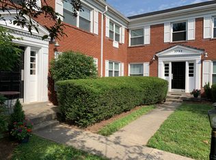 708 Breckenridge Ln #7, Louisville, KY 40207