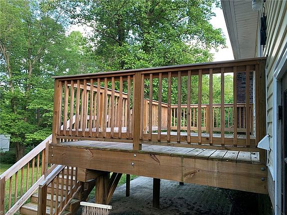 3rd image of 5206 Bayberry Ln