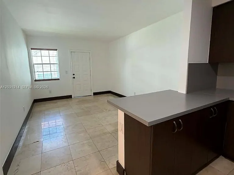 551 NE 62nd St #6 — Photo 6