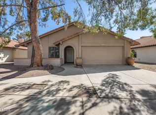 2231 W Kiowa Cir, Mesa, AZ 85202