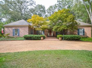 104 Tanglewood Dr, Starkville, MS 39759
