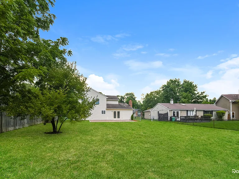 7776 Oakshot Ln — Photo 14