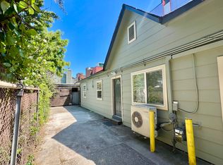 166 19th Ave #2, Seattle, WA 98122