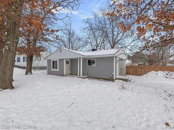 3rd image of 3061 Culbertson Ave