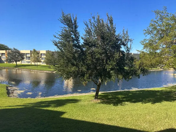 5980 NW 64th Ave 203, Tamarac, FL 33319