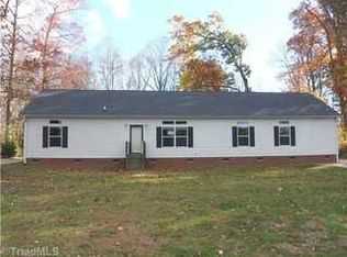 4912 Pinewood Dr, Winston Salem, NC 27106