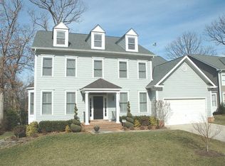 200 Talahi Rd SE, Vienna, VA 22180
