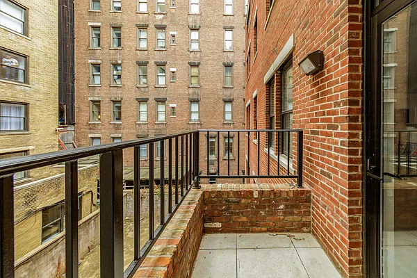 Rented by Compass | media 5