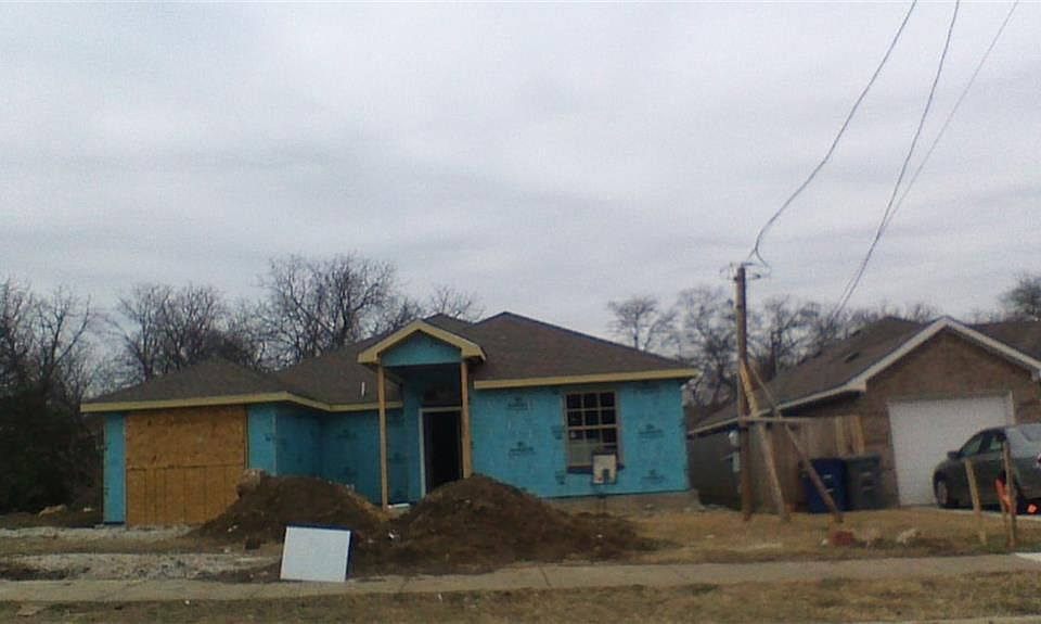1st image of 1525 Garza Ave