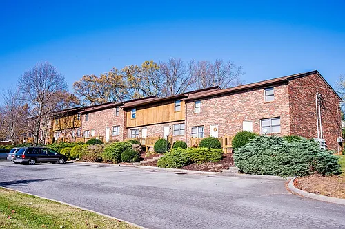 105 Mayflower Rd #24 Photo 1