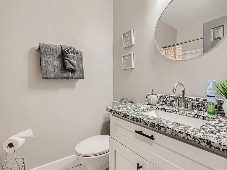 1133 Mayland Cir SW — Photo 22