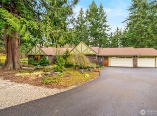 18403 Baldwin Rd, Bothell, WA 98012