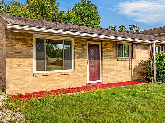 4th image of 207 Longview Dr