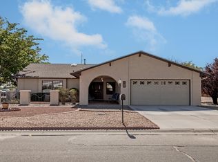 2900 Trevino Dr SE, Rio Rancho, NM 87124
