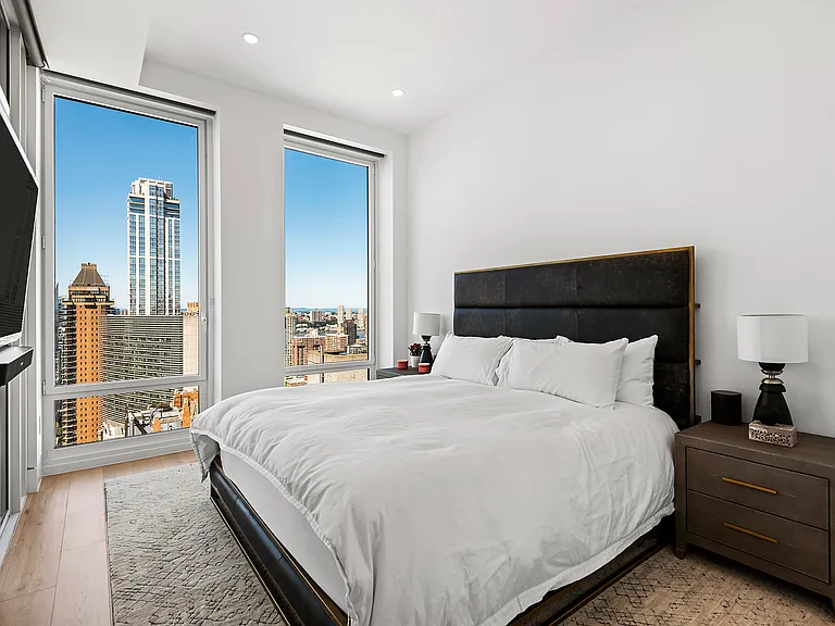 15 W 61st St #30D — Photo 6