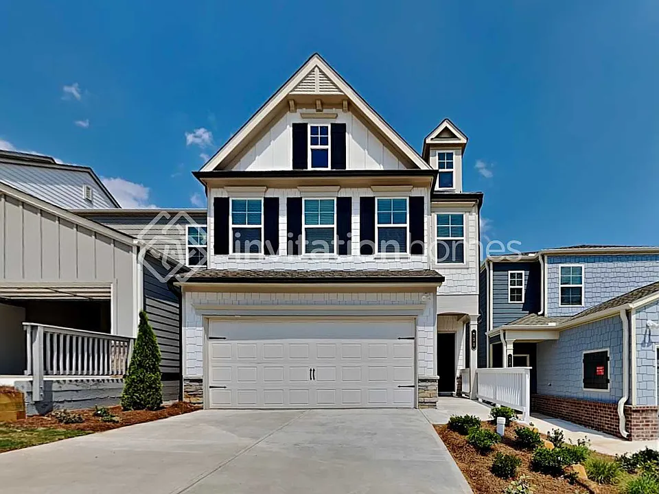 198 Webster Cir