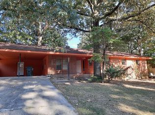 215 Windsor Dr, Warner Robins, GA 31088