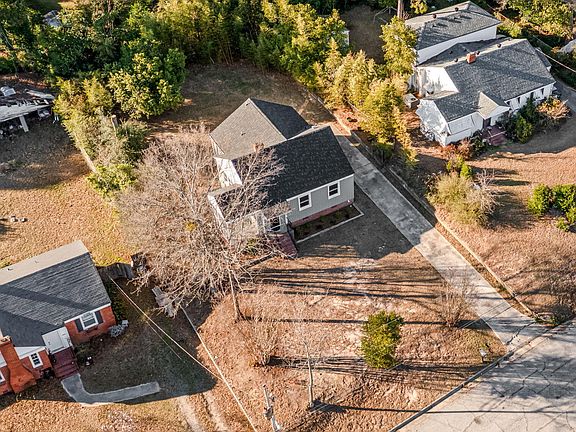 3rd image of 1745 Berkeley Road