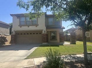 1577 S Hawk Ct, Gilbert, AZ 85296