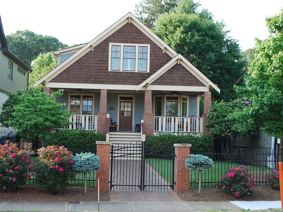 1st image of 1561 Roswell St SE