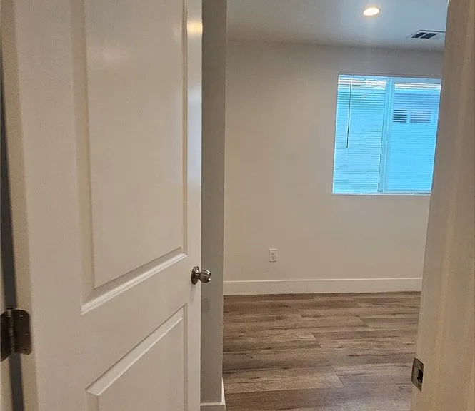 10962 1/2 Avalon Blvd — Photo 31