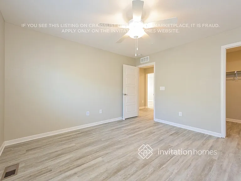 24427 E Montana Ave — Photo 11