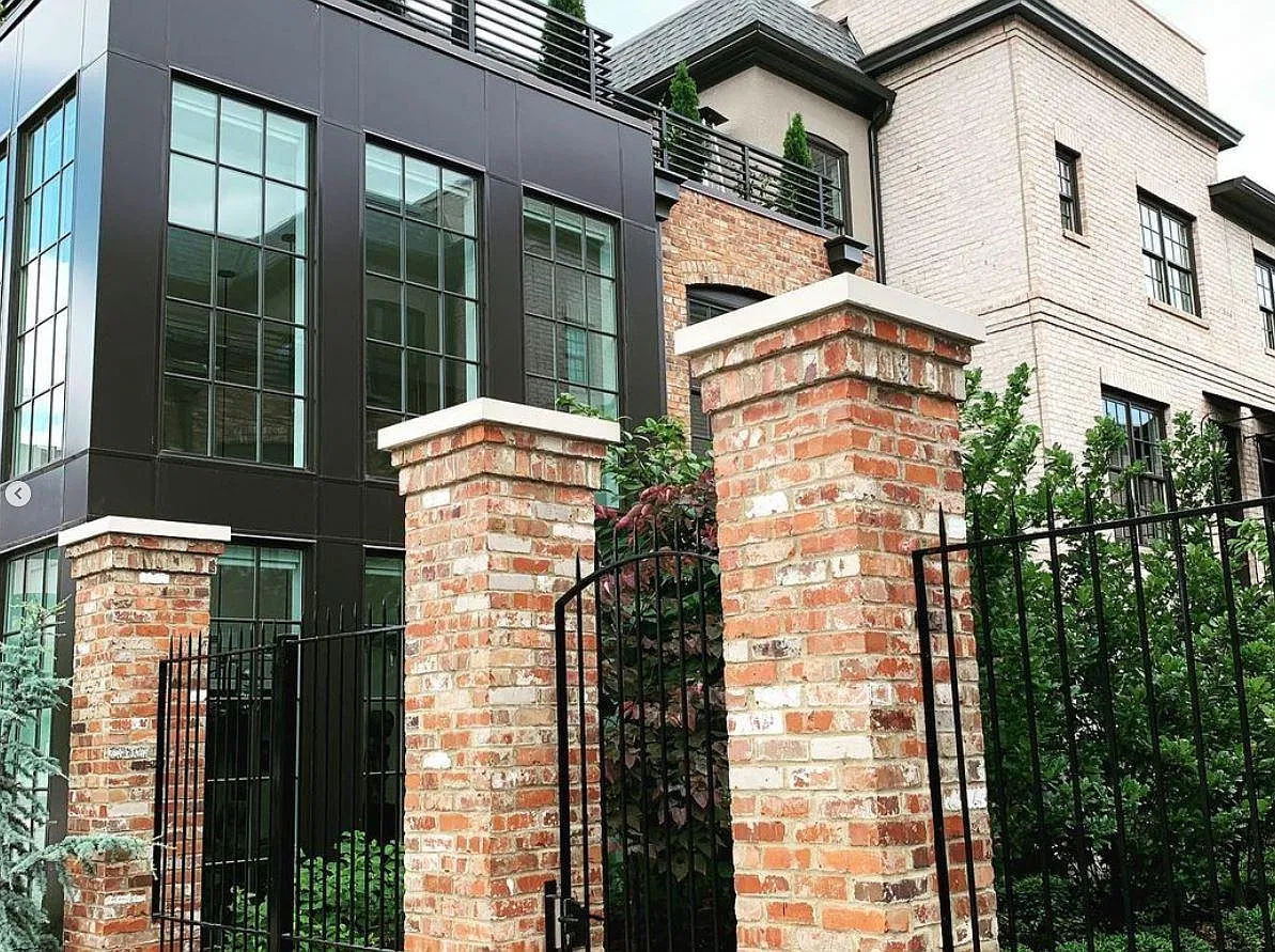 86 Normandy Ave — Photo 2