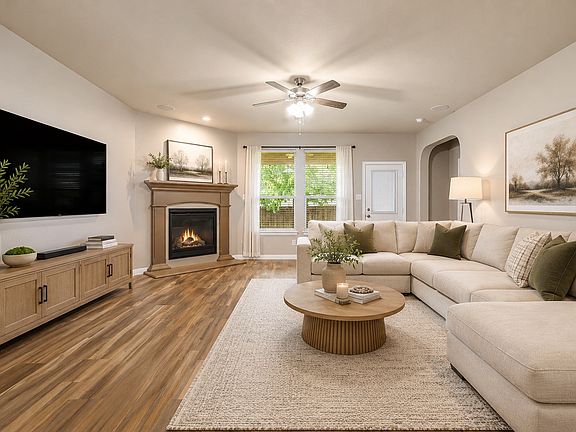 3rd image of 641 Redding Dr