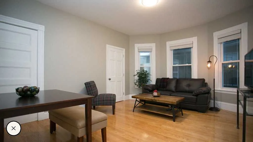 5 bed, $8,000 — Photo 4
