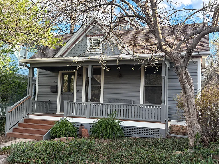 Maxwell Ave — Photo 1