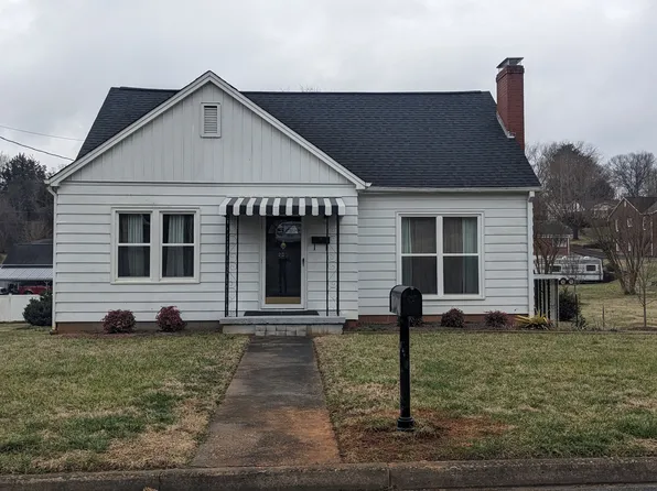 203 Park St, Morganton, NC 28655