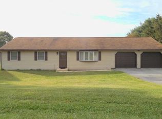 1777 Windy Hill Rd, Lancaster, PA 17602