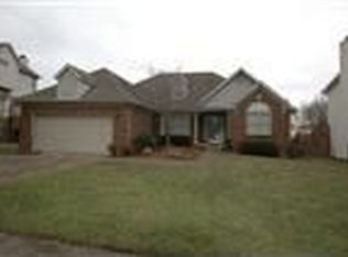 805 Eagles Ln, Lexington, KY 40509