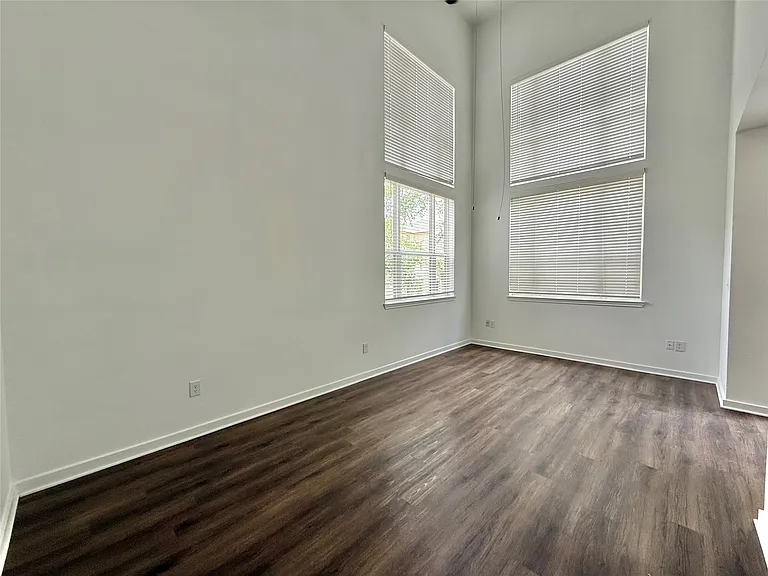 6740 Windhaven Pkwy #6121 — Photo 19